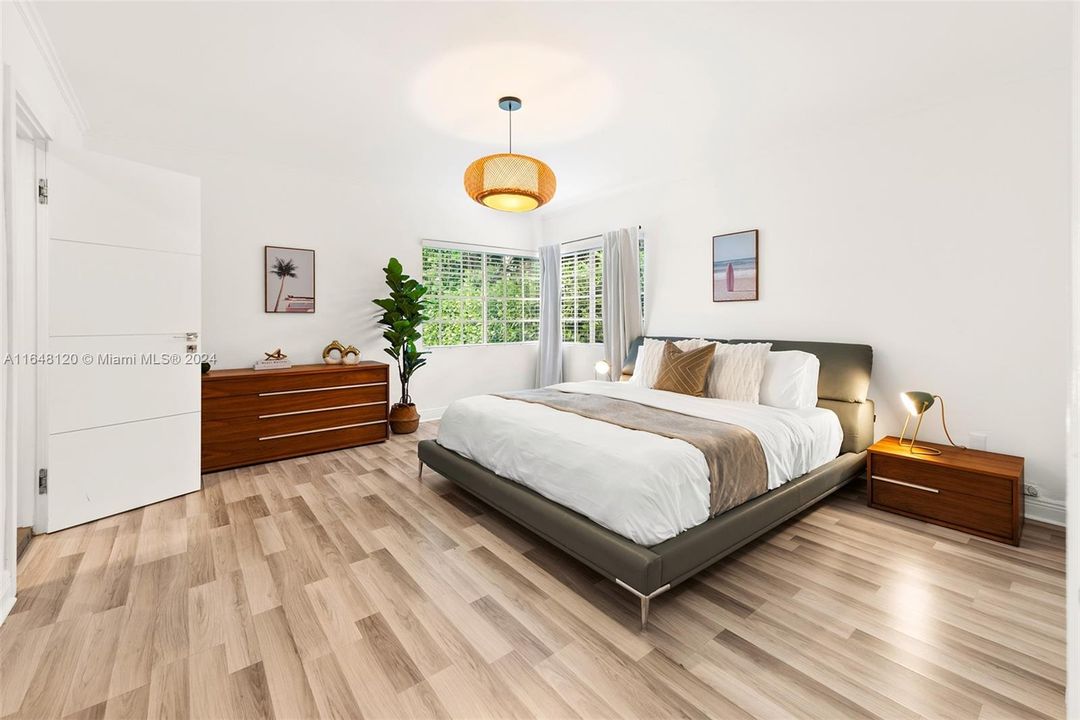 For Sale: $1,550,000 (4 beds, 2 baths, 2327 Square Feet)