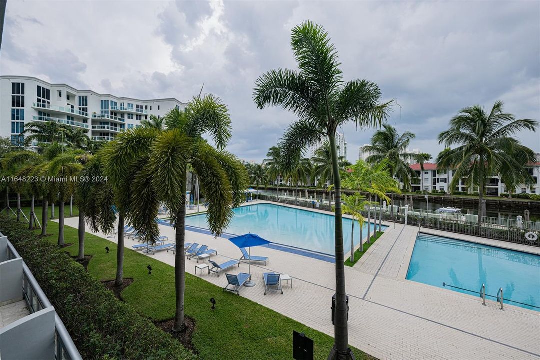 Master Bedroom Balcony View