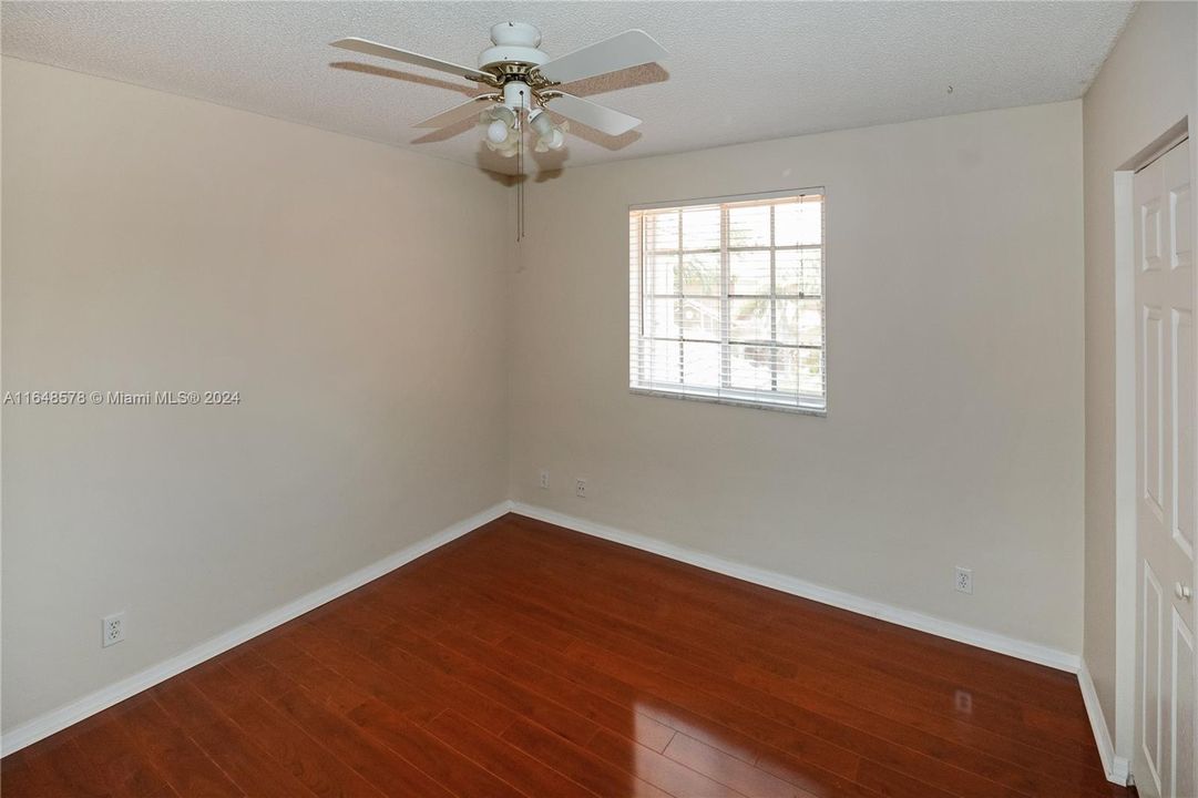 For Rent: $2,850 (2 beds, 2 baths, 1131 Square Feet)