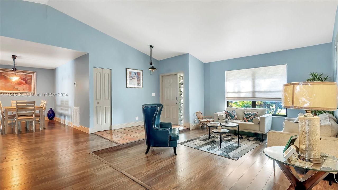 Active With Contract: $650,000 (4 beds, 2 baths, 2083 Square Feet)