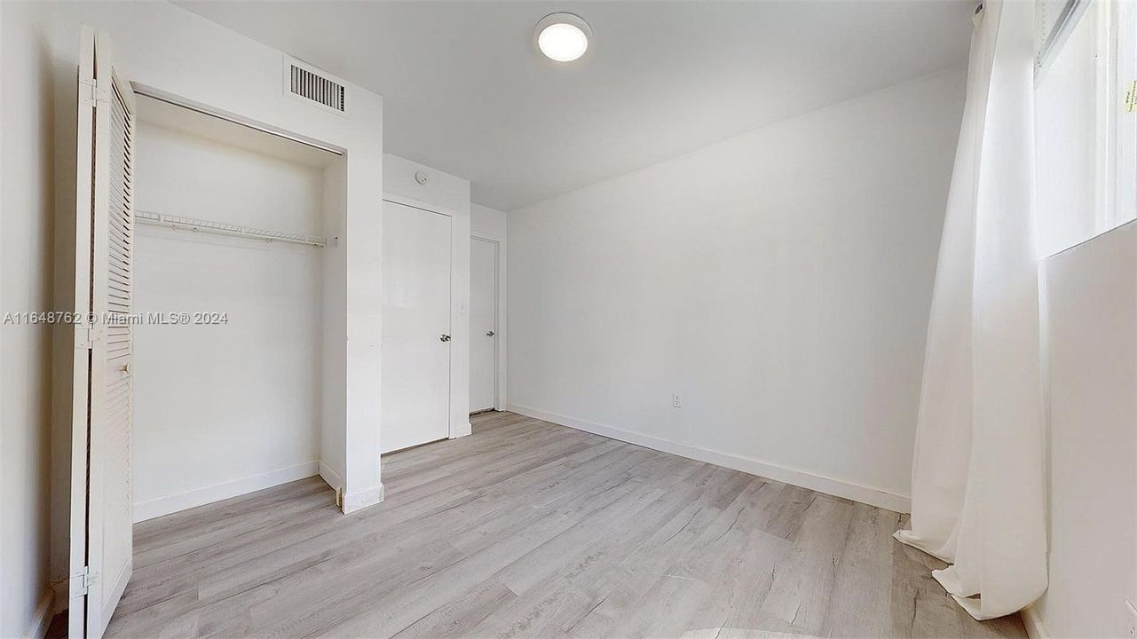 For Sale: $515,050 (2 beds, 2 baths, 910 Square Feet)