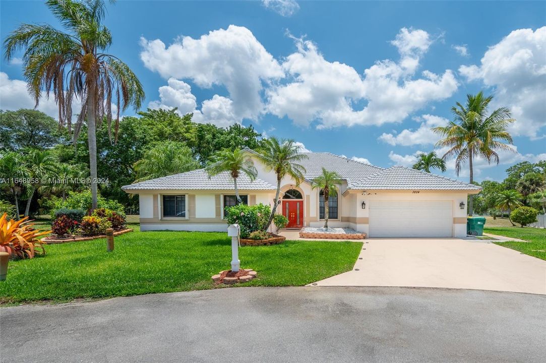 Recently Sold: $769,000 (4 beds, 2 baths, 2458 Square Feet)