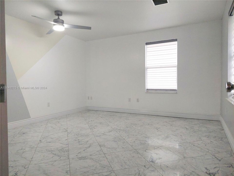 For Rent: $4,000 (4 beds, 2 baths, 2193 Square Feet)