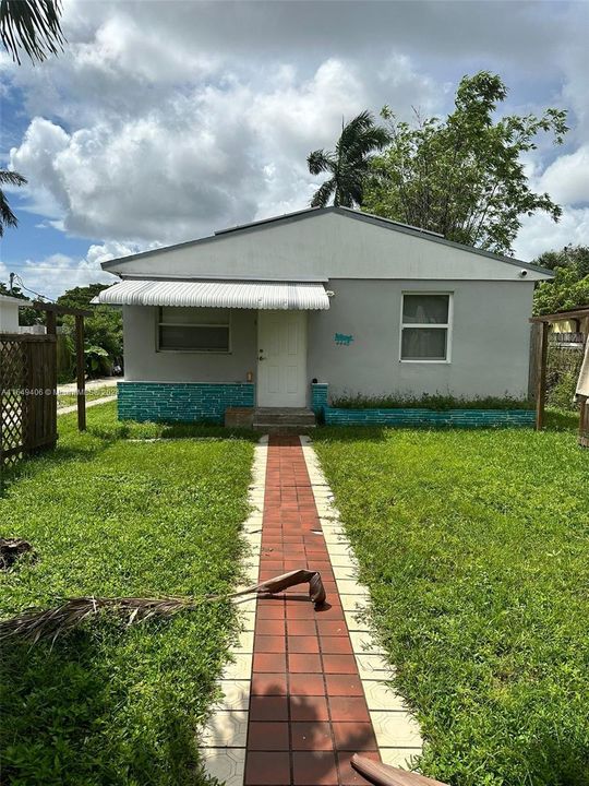 En Venta: $459,000 (1 camas, 1 baños, 672 Pies cuadrados)