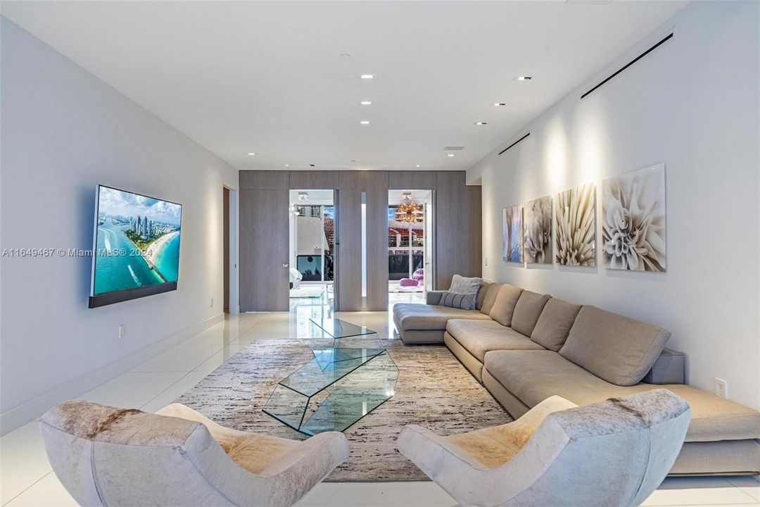 For Sale: $4,750,000 (4 beds, 4 baths, 3807 Square Feet)