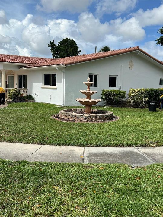 最近租的: $3,700 (3 贝兹, 2 浴室, 0 平方英尺)