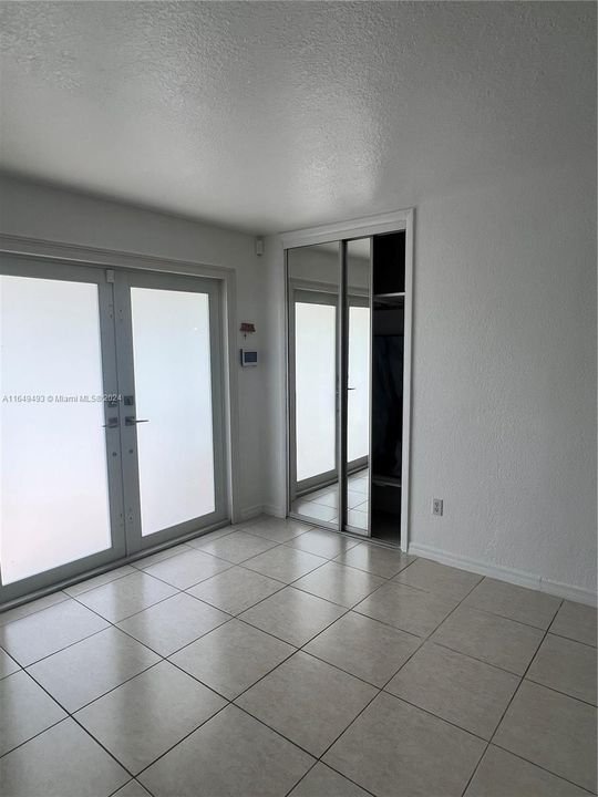 最近租的: $3,700 (3 贝兹, 2 浴室, 0 平方英尺)