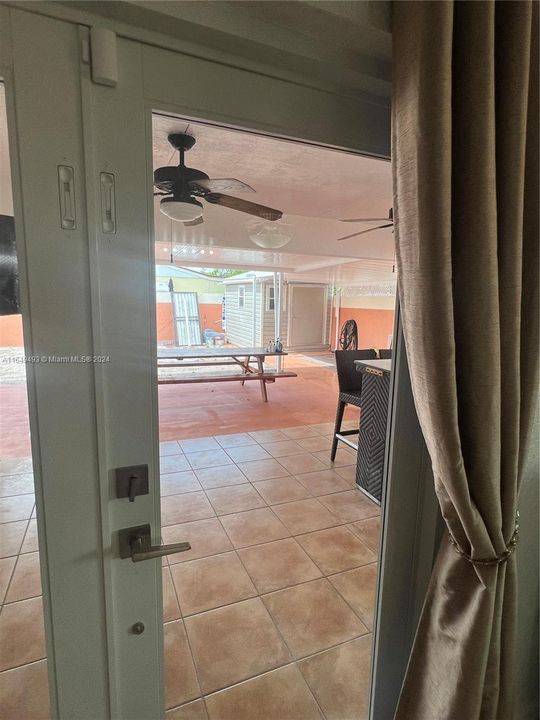 最近租的: $3,700 (3 贝兹, 2 浴室, 0 平方英尺)