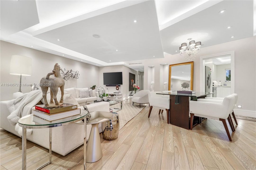 Недавно арендовано: $5,100 (2 спален, 1 ванн, 1060 Квадратных фут)