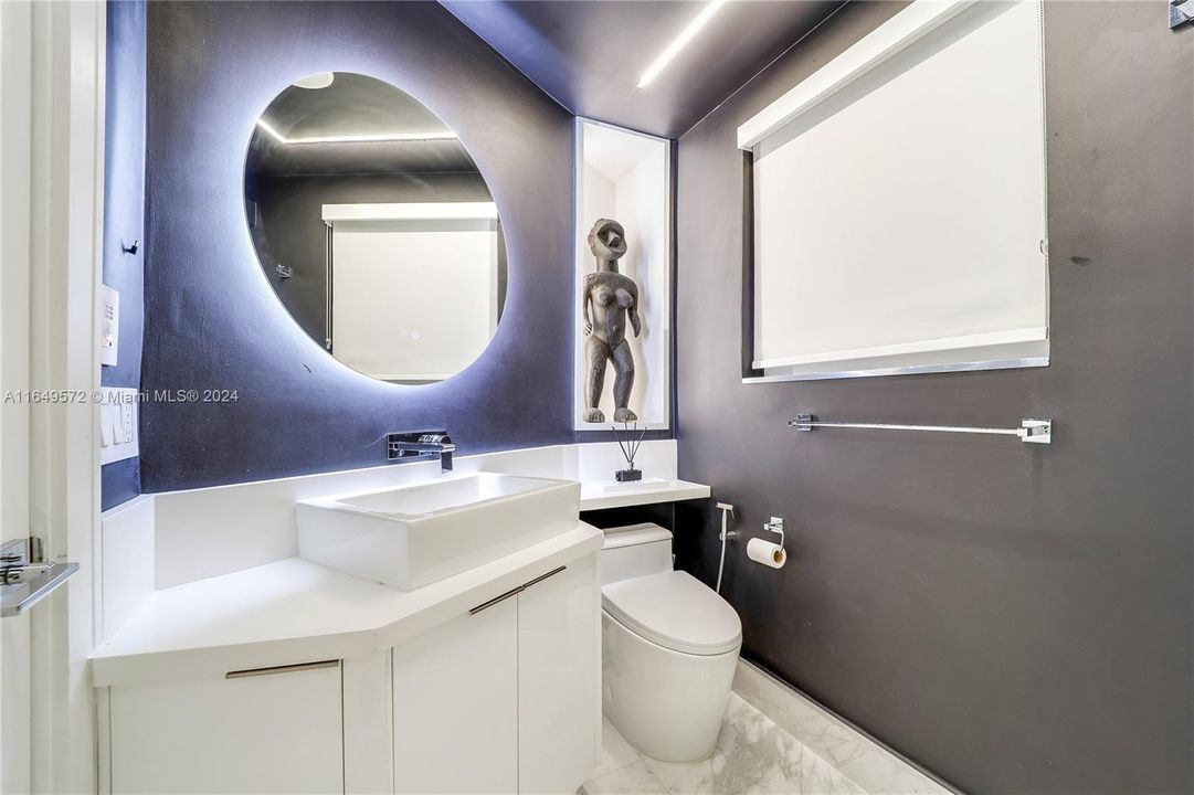 Недавно арендовано: $5,100 (2 спален, 1 ванн, 1060 Квадратных фут)