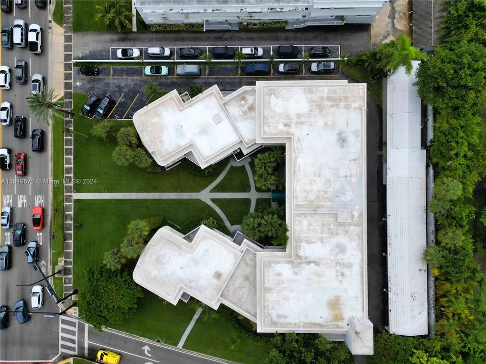 Недавно арендовано: $5,100 (2 спален, 1 ванн, 1060 Квадратных фут)