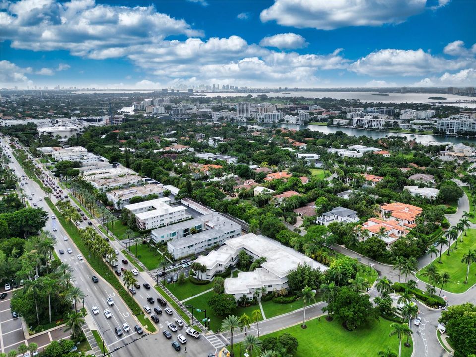 Недавно арендовано: $5,100 (2 спален, 1 ванн, 1060 Квадратных фут)