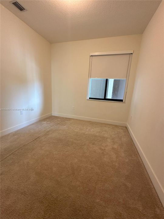 Active With Contract: $3,200 (2 beds, 2 baths, 1312 Square Feet)