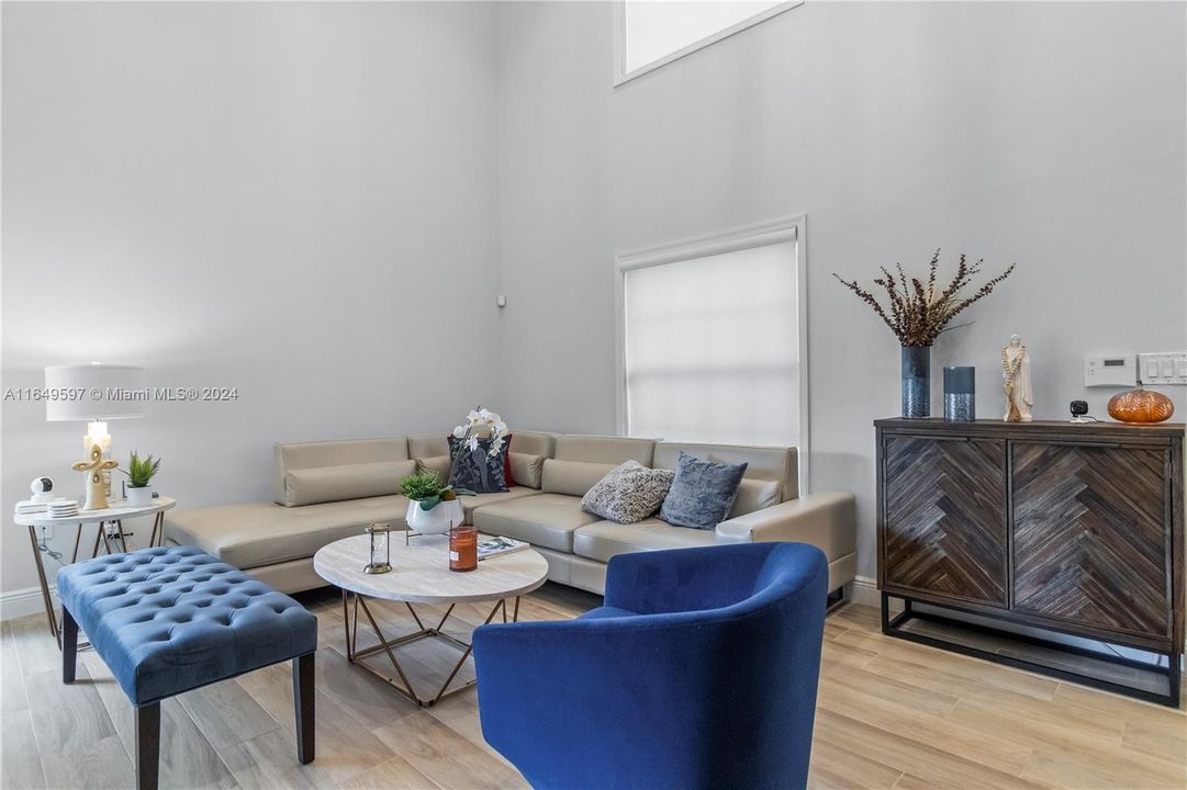 Active With Contract: $745,000 (3 beds, 2 baths, 1714 Square Feet)