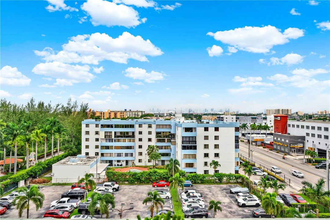 Recently Rented: $2,850 (3 beds, 2 baths, 1326 Square Feet)