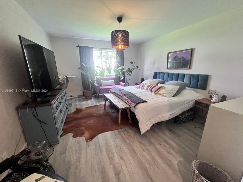 En Venta: $365,000 (2 camas, 2 baños, 1220 Pies cuadrados)