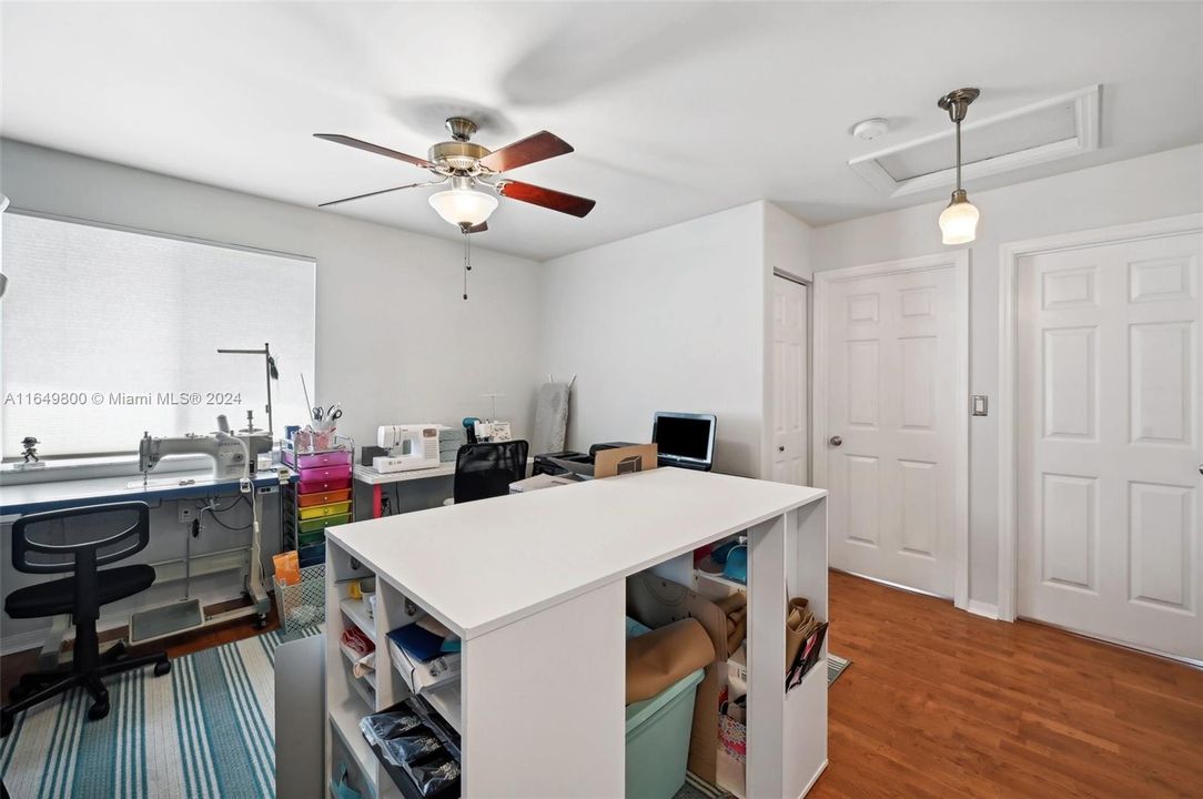 Active With Contract: $4,200 (3 beds, 2 baths, 2078 Square Feet)