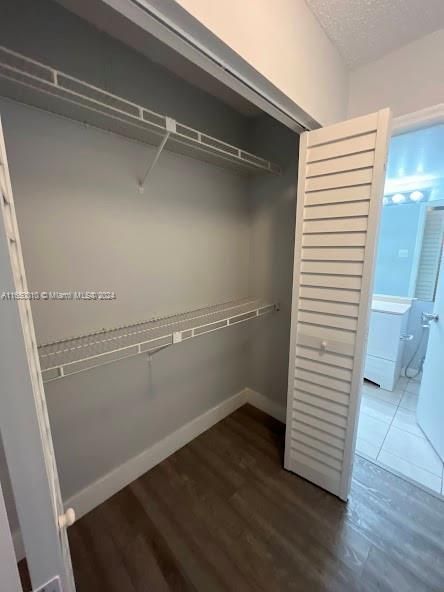 Недавно арендовано: $2,350 (2 спален, 2 ванн, 1075 Квадратных фут)