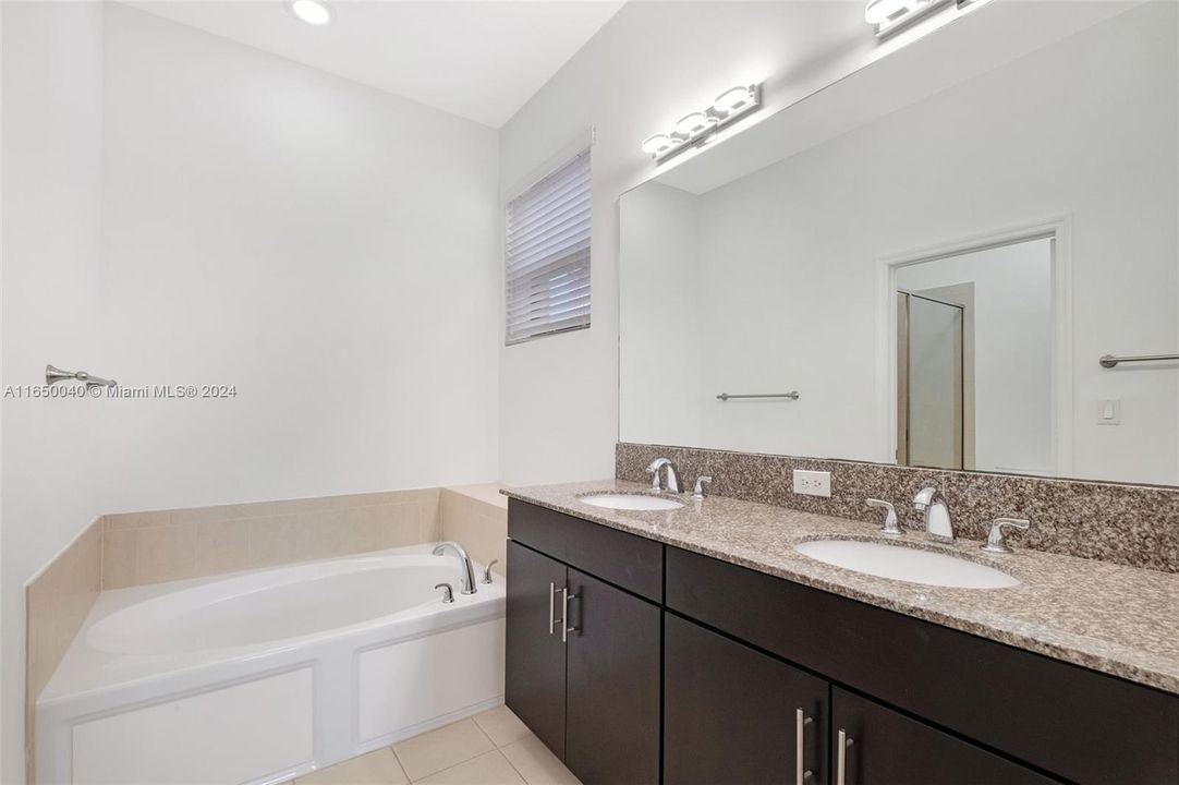 Active With Contract: $5,200 (4 beds, 2 baths, 2318 Square Feet)