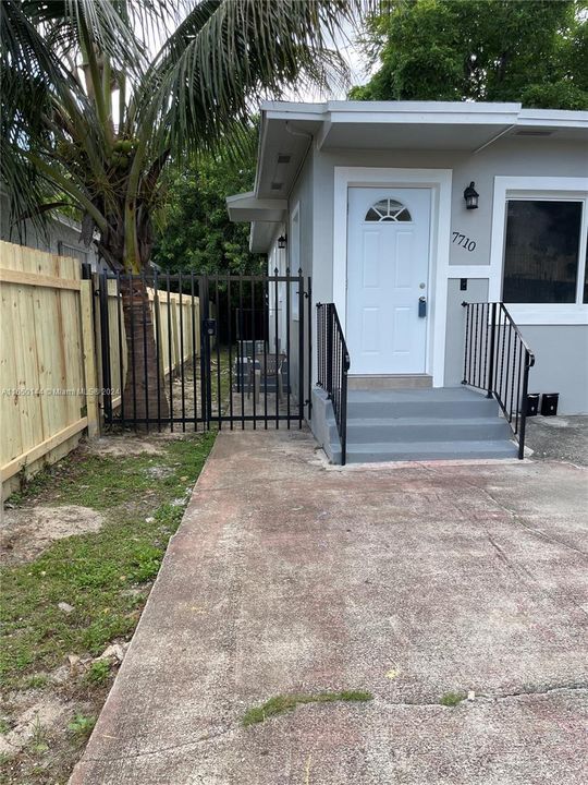 For Sale: $735,000 (0 beds, 0 baths, 1248 Square Feet)
