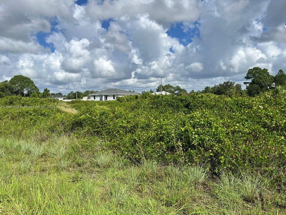 En Venta: $39,999 (0.30 acres)