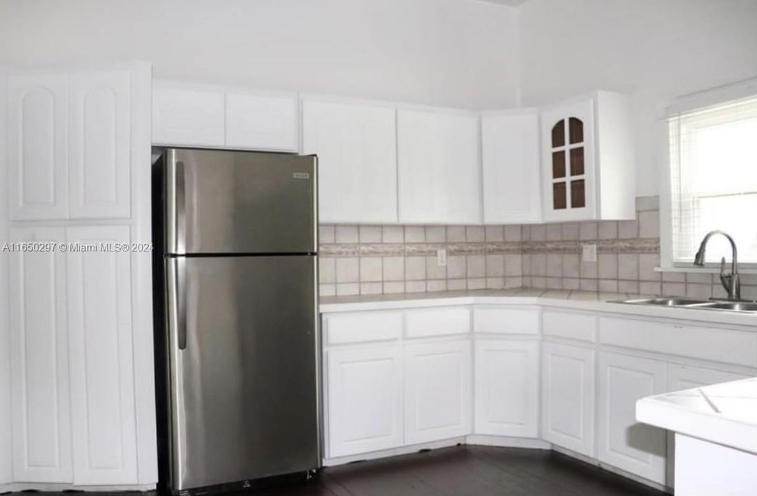 For Sale: $179,000 (3 beds, 1 baths, 1746 Square Feet)