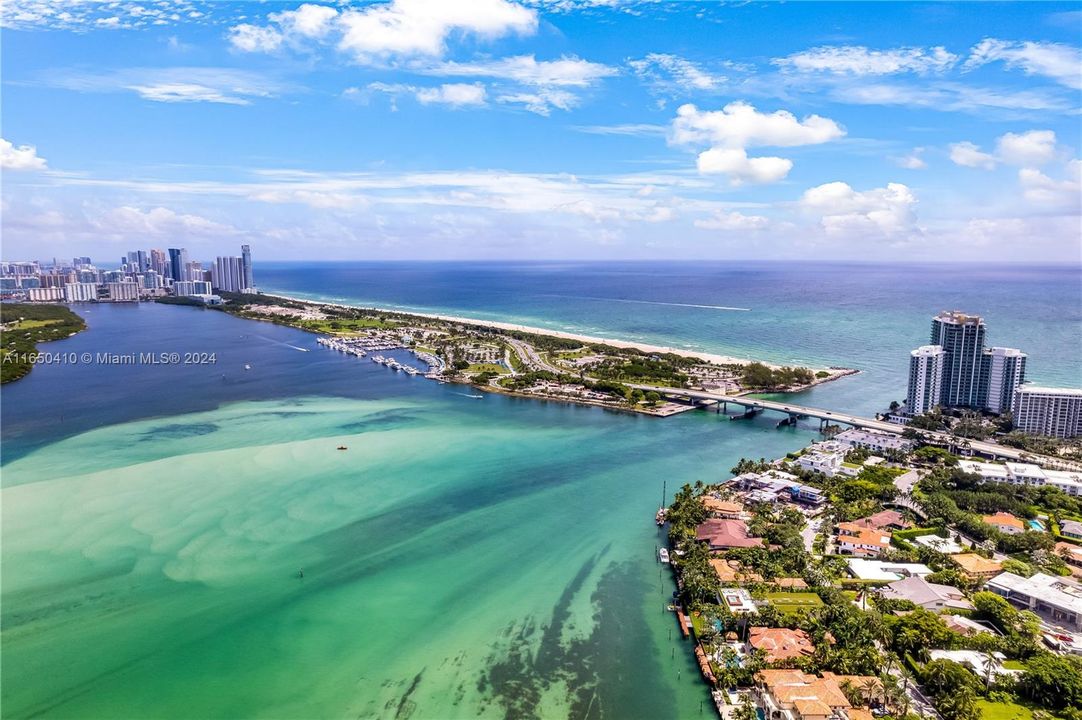 For Sale: $1,995,000 (3 beds, 2 baths, 1501 Square Feet)