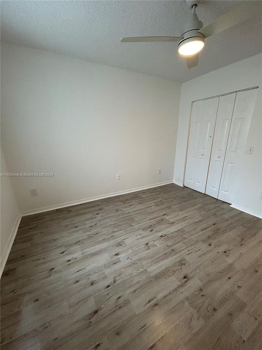 Active With Contract: $2,500 (3 beds, 2 baths, 1247 Square Feet)