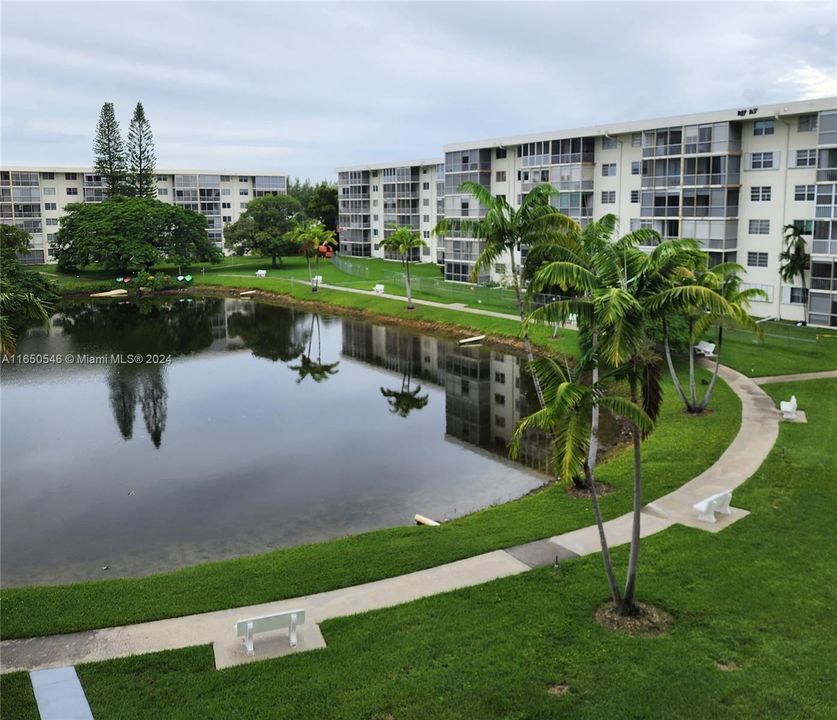 Additional balcony view of lagoon with walking path