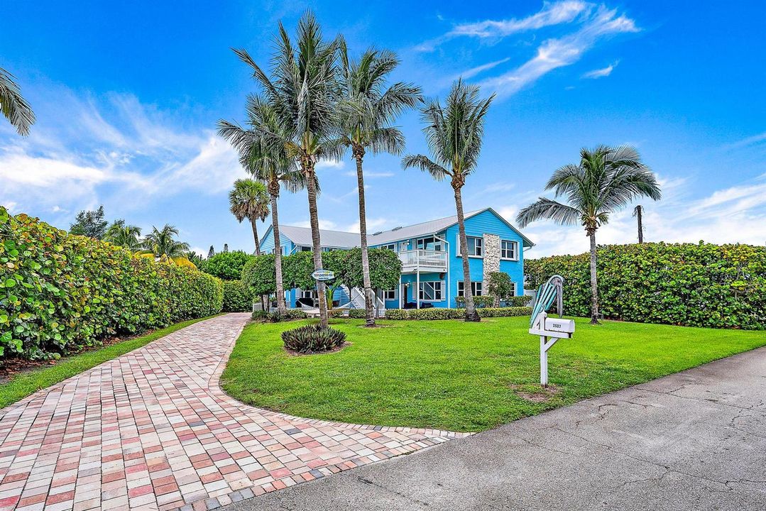 2507 N Ocean Dr -13
