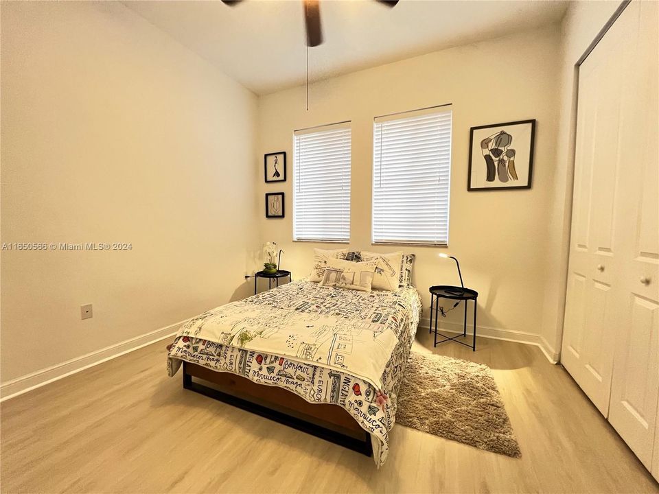 Active With Contract: $3,400 (3 beds, 2 baths, 1865 Square Feet)