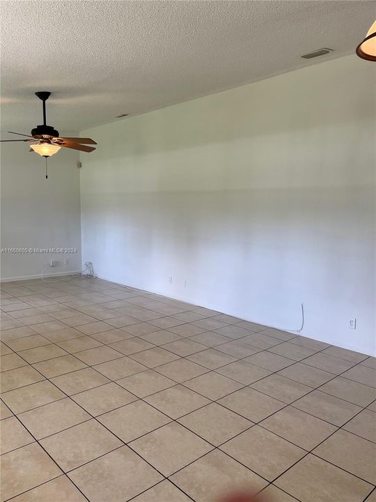 For Rent: $3,000 (3 beds, 2 baths, 1566 Square Feet)