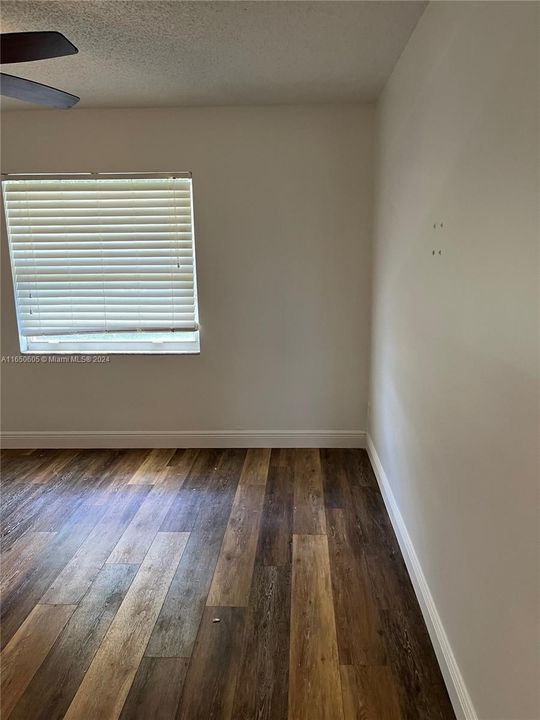 For Rent: $3,000 (3 beds, 2 baths, 1566 Square Feet)