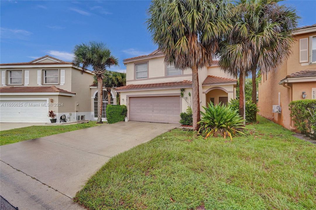 For Sale: $489,950 (3 beds, 2 baths, 1772 Square Feet)