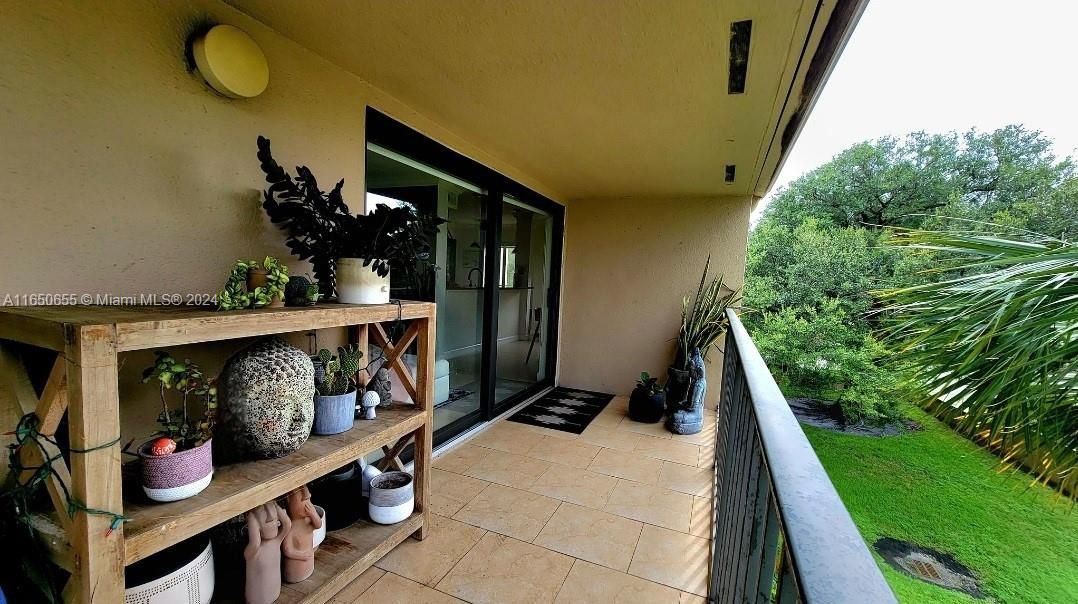 En Venta: $375,000 (2 camas, 2 baños, 1147 Pies cuadrados)