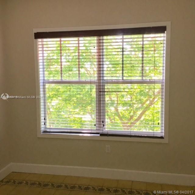 Recientemente alquilado: $2,100 (1 camas, 1 baños, 730 Pies cuadrados)