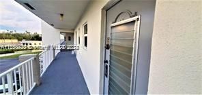 Active With Contract: $99,000 (1 beds, 1 baths, 640 Square Feet)