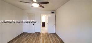 Active With Contract: $99,000 (1 beds, 1 baths, 640 Square Feet)