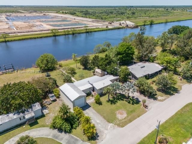 1014 E Anchor LNMoore Haven, FL 33471 - Caloosahatchee River - Intercoastal Waterway