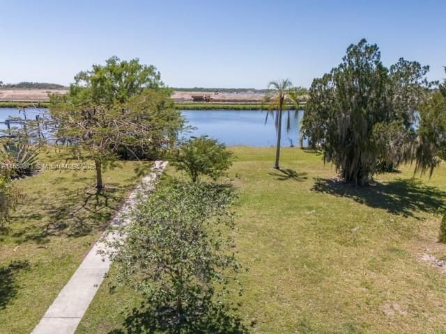 1014 E Anchor LNMoore Haven, FL 33471 - Caloosahatchee River - Intercoastal Waterway