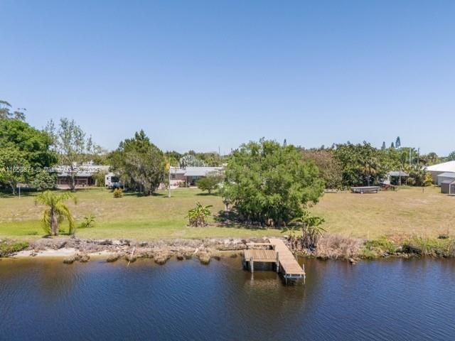 1014 E Anchor LNMoore Haven, FL 33471 - Caloosahatchee River - Intercoastal Waterway