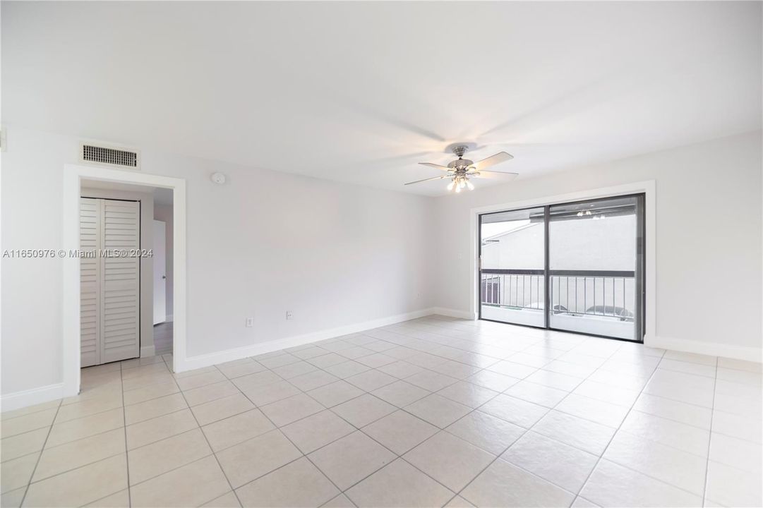 Living room space with balcony