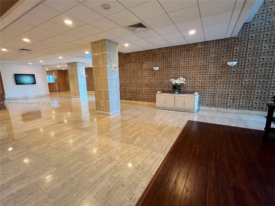 Недавно арендовано: $2,950 (0 спален, 1 ванн, 600 Квадратных фут)