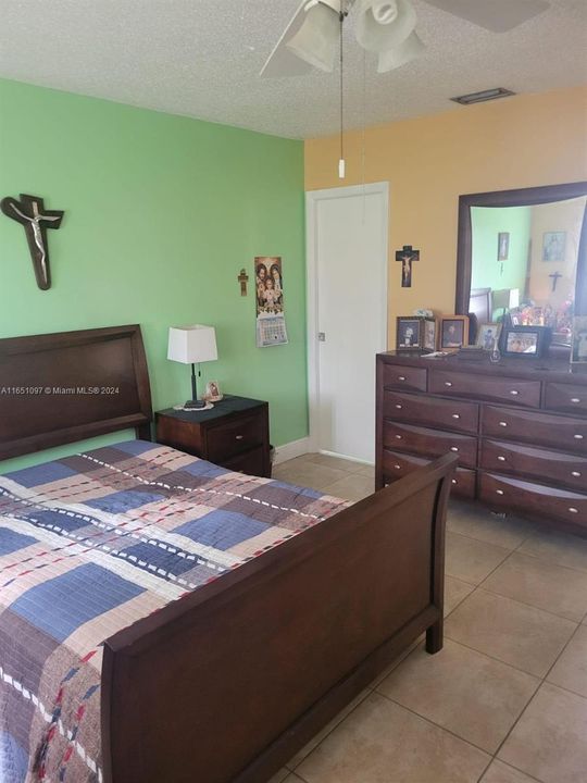 En Venta: $124,900 (1 camas, 1 baños, 0 Pies cuadrados)