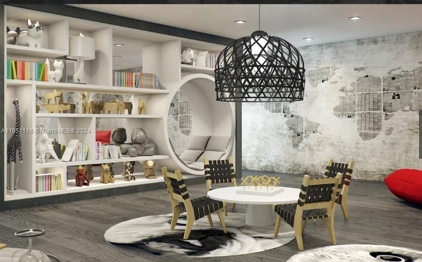 Recently Sold: $1,780,000 (2 beds, 2 baths, 0 Square Feet)