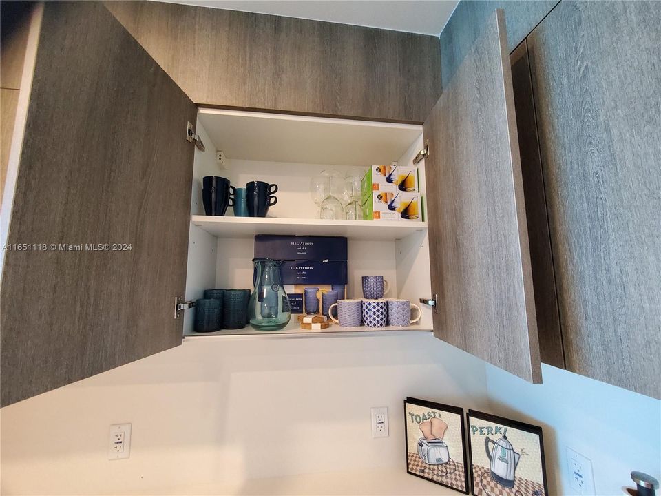 Recently Sold: $1,780,000 (2 beds, 2 baths, 0 Square Feet)