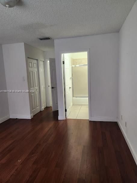 Active With Contract: $2,500 (3 beds, 2 baths, 1190 Square Feet)