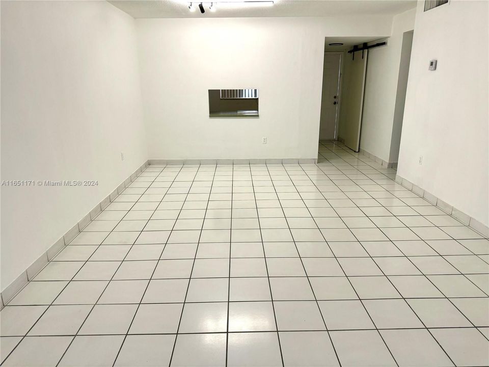 Недавно арендовано: $1,850 (1 спален, 1 ванн, 755 Квадратных фут)