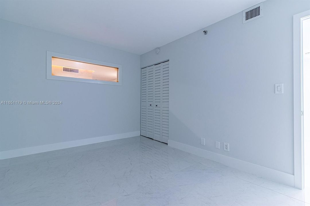 Recently Rented: $4,800 (3 beds, 3 baths, 1739 Square Feet)