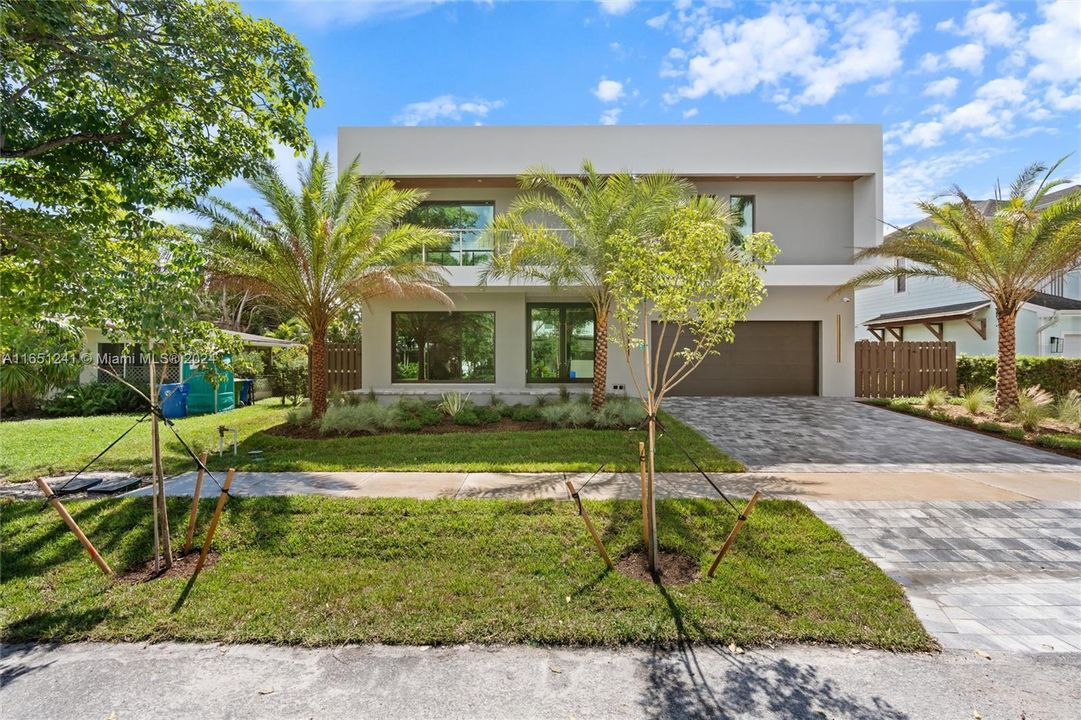 En Venta: $3,700,000 (4 camas, 4 baños, 3878 Pies cuadrados)